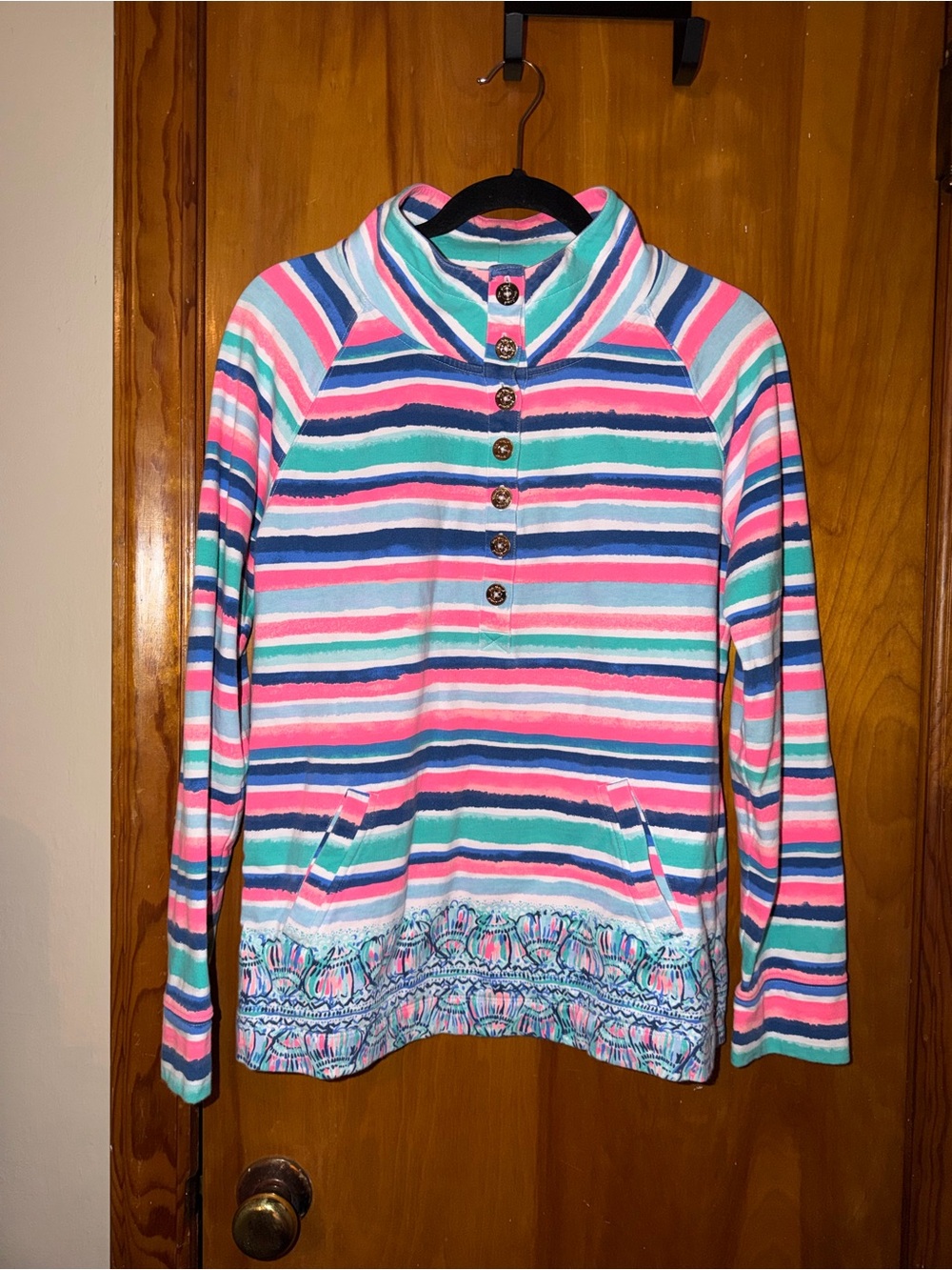 Lilly Pulitzer Pullover- Medium